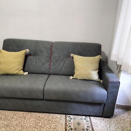 Sichelgaita Apartment Salerno Exterior foto