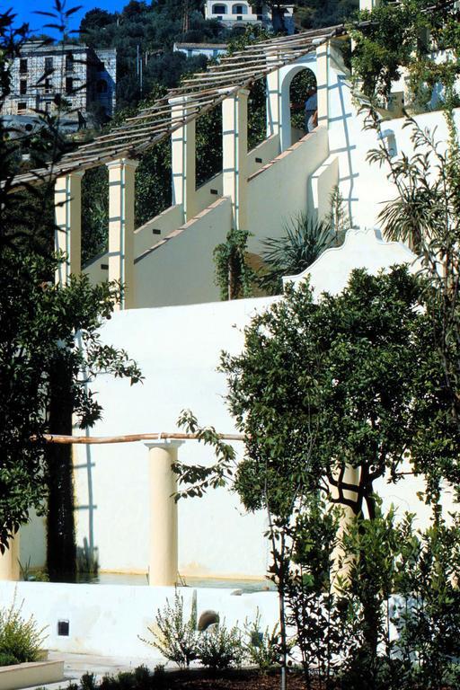 Sichelgaita Apartment Salerno Exterior foto